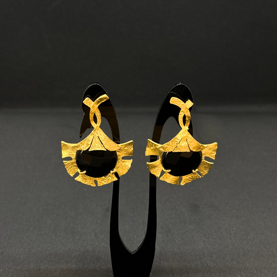 Dangling Half Sun Cone, Black Stone