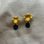 Small Flower with Dark Blue Tear Drop Stone