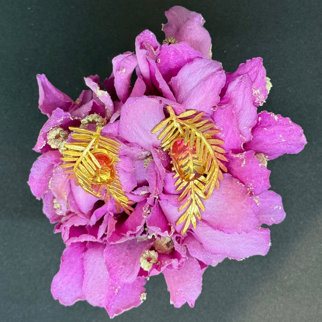 Palm Leaves with Pink, Orange Inner Stone