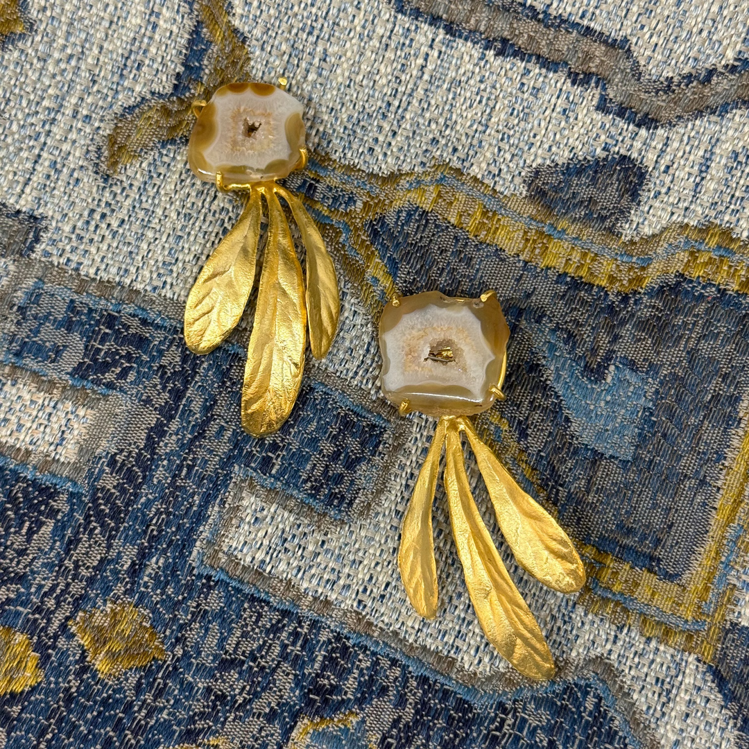 Circular Light Brownish Stone with 3 Feathers Dangling