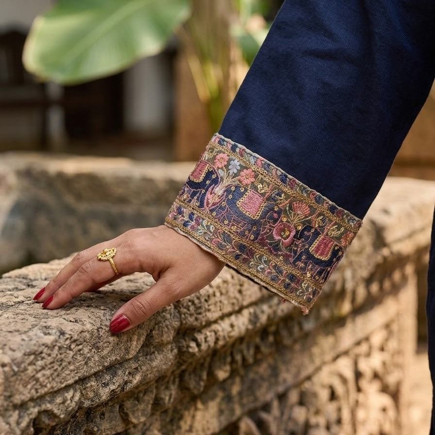 100% Linen Kaftan - Navy, Embroidered Elephant and Sleeves