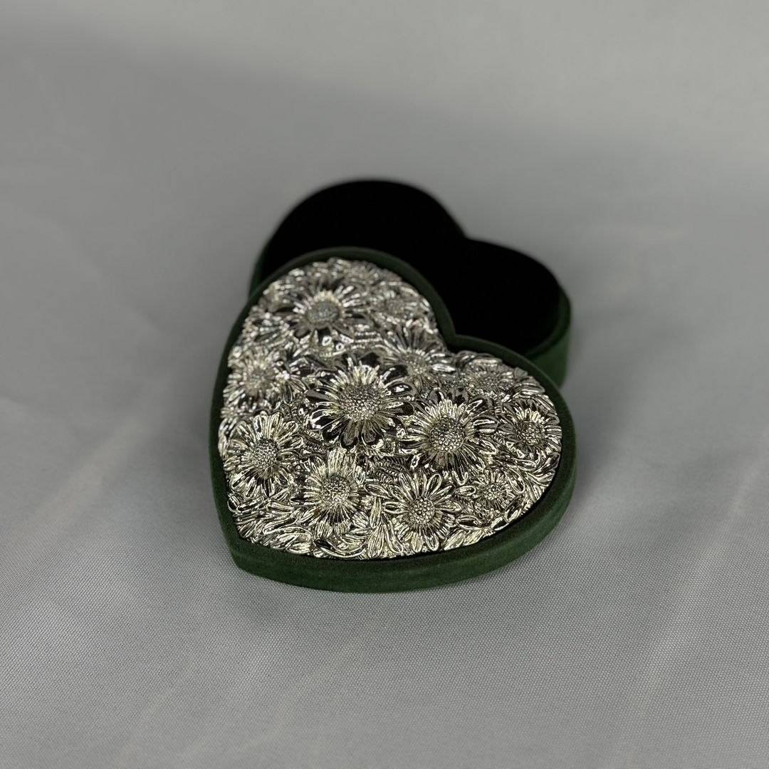 Silver Plated Jewelry Box - Heart Shape, Emerald Green Velvet
